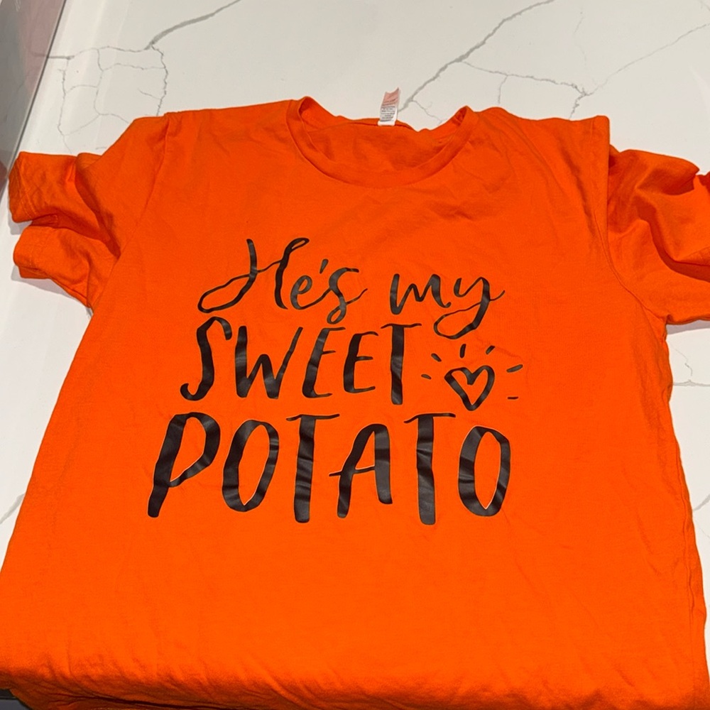 Women’s M He’s My Sweet Potato Short Sleeve T Shirt Orange